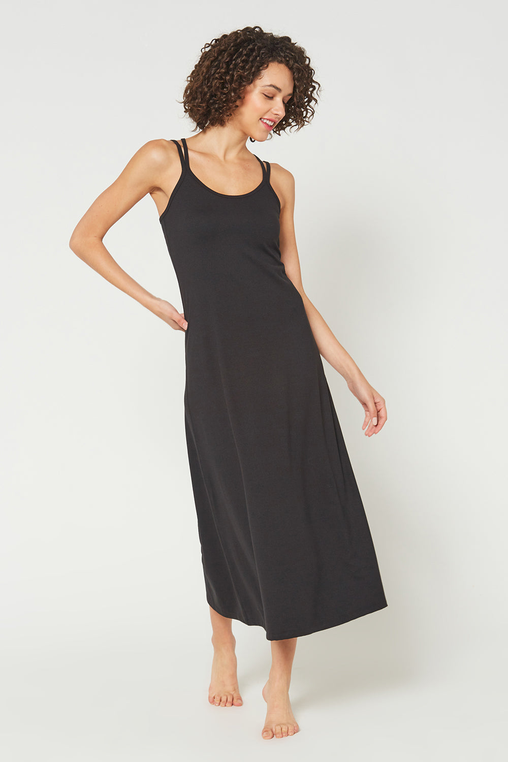 Vestido largo con tirantes cruzados Hecho en EE. UU.