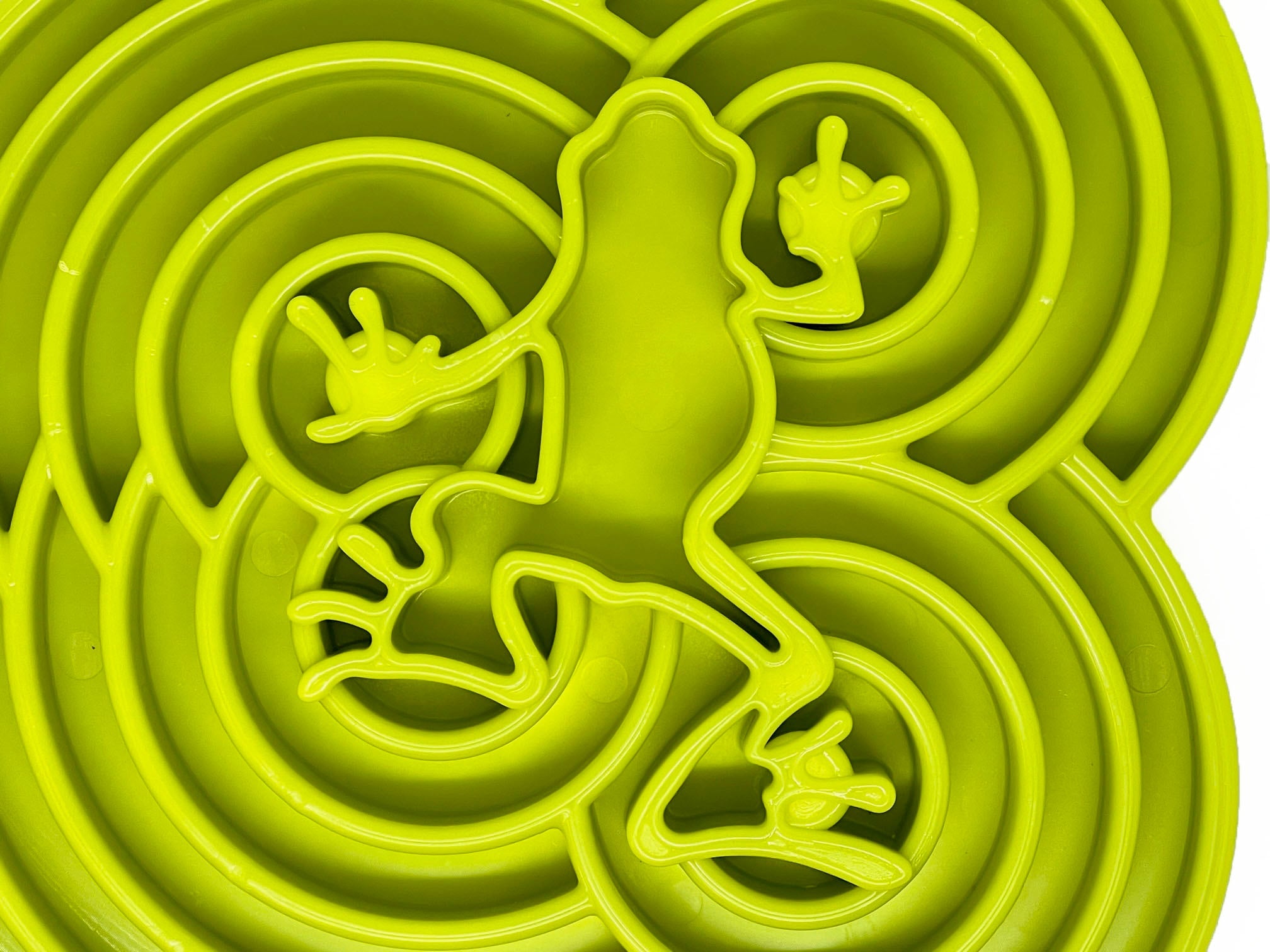 Water Frog eTray Shallow Slow Feeder Dog Bowl for Enrichment | USA Made
