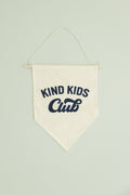 Fanion en toile du Club des Enfants Gentils